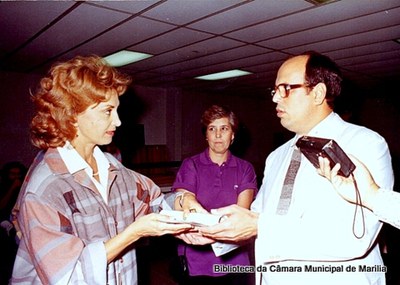 Teatro em Marília - Eva Vilma