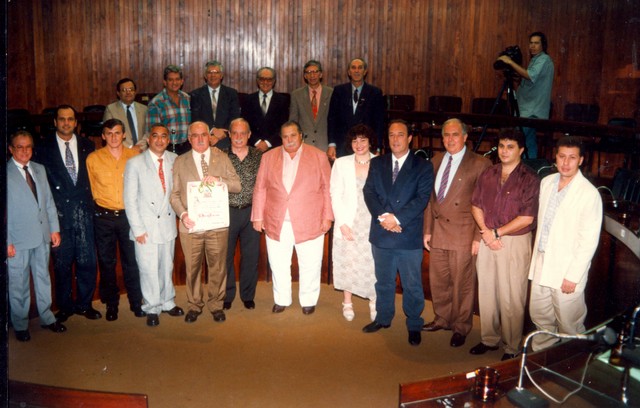 Homenageado, vereadores e convidados.jpg