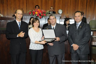 Lázaro da Cruz Júnior, Diretora Ednéia Fereira Rodrigues Reganham, Eduardo Nascimento e Wilson Damasceno (4).JPG