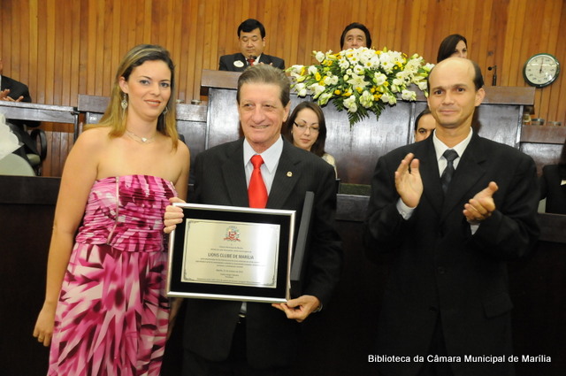 Fanise Aparecida Albuquerque, Bruno Gatto de Freitas e Lázaro da Cruz Júnior.JPG