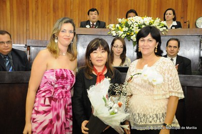 Fanise Aparecida Albuquerque, Glóia Komatsu e Mácia Andréia Damasceno.JPG