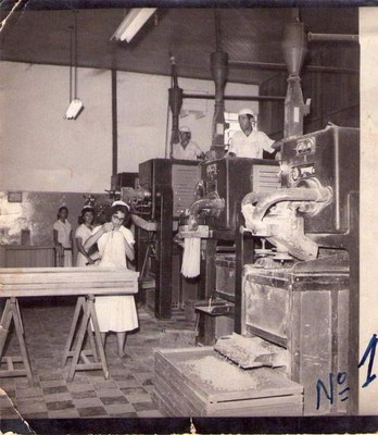 maquinário no Pastifício Marília
