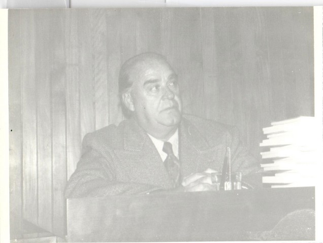 Dr. Mendes.jpg