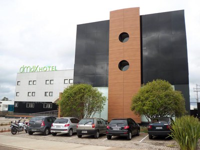 DMax Hotel