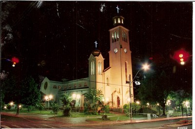 Igreja Santo Antonio noturna.jpg