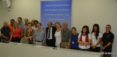 Comissão Org. dos Registros Históricos com José Abelardo Guimarães Camarinha -12-12-2014.JPG
