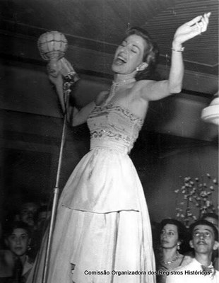 013 Baile do Algodão - Carmélia Alves - 1952.jpg