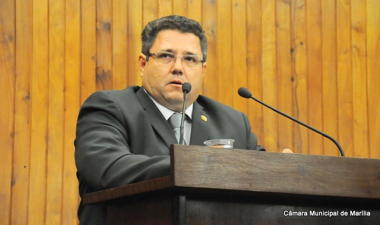 Samuel da Farmácia reivindica centro odontológico para a zona Norte de Marília