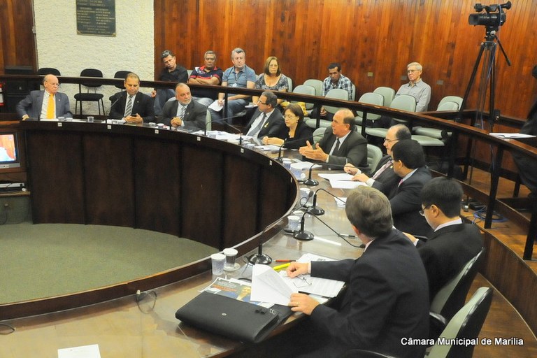 Realizada sessão extraordinária para votação de dois itens