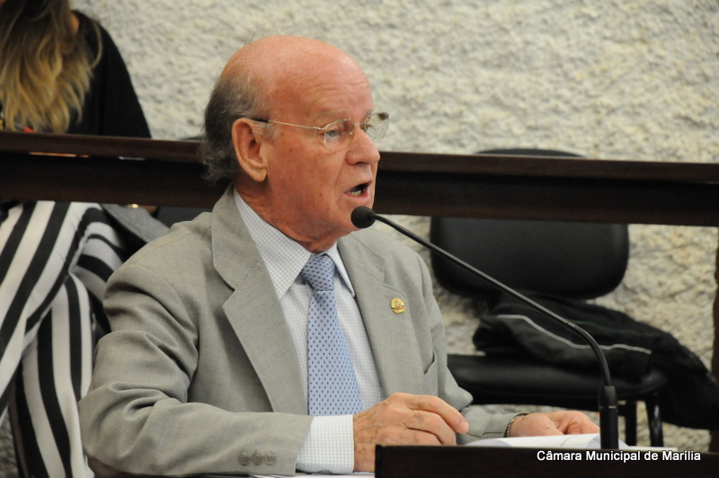 Coraíni recebe agradecimento pelo requerimento aprovado