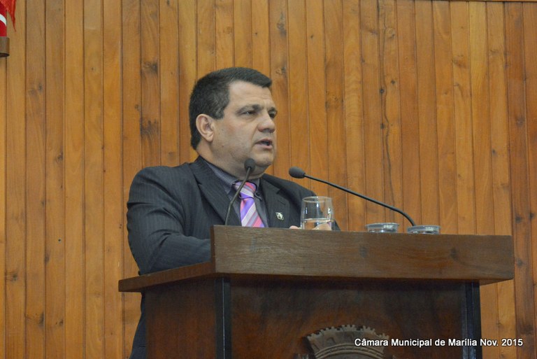 Vereador José Menezes reivindica providências  à Secretaria Municipal de Assistência Social