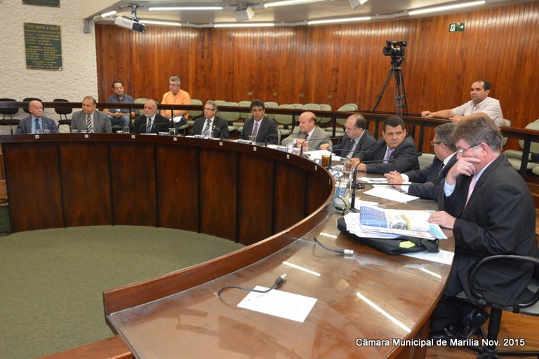 Vereadores votam o Orçamento 2016 na primeira sessão ordinária de dezembro