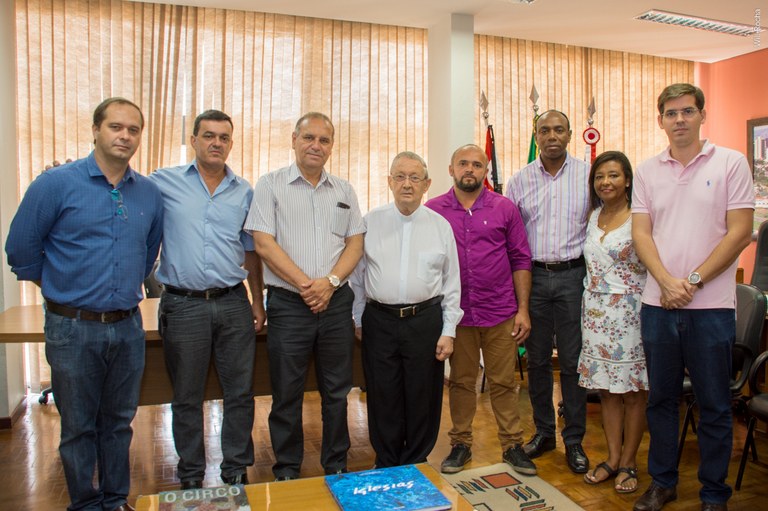 Presidente Damasceno e vereadores recepcionam bispo emérito de Marília dom Osvaldo Giuntini