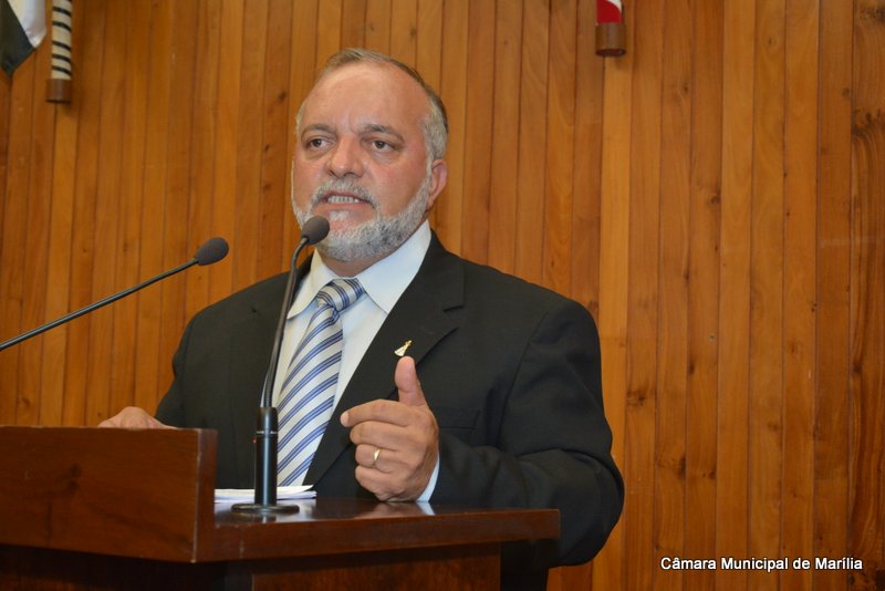 Requerimento do vereador Cícero do Ceasa  solicita cópias de empenhos e notas fiscais