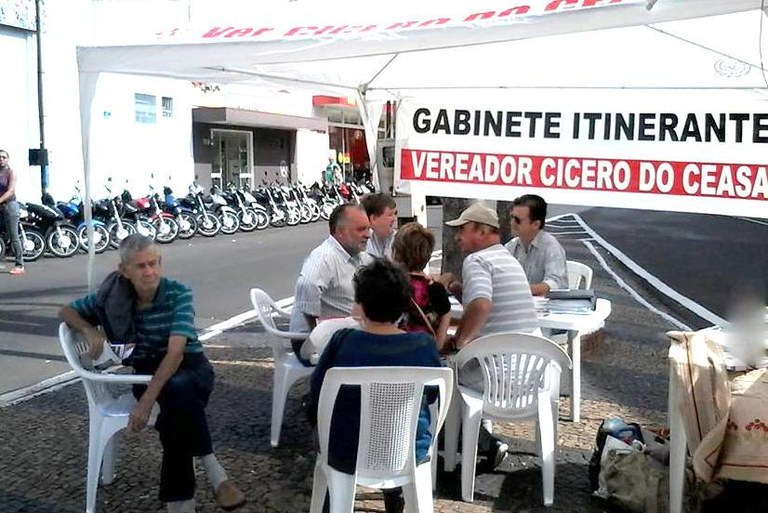 Gabinete Itinerante do Cícero do Ceasa chega ao centro 