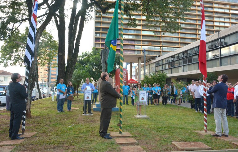 Poder Legislativo enaltece desenvolvimento de Marília nas comemorações do 86º aniversário