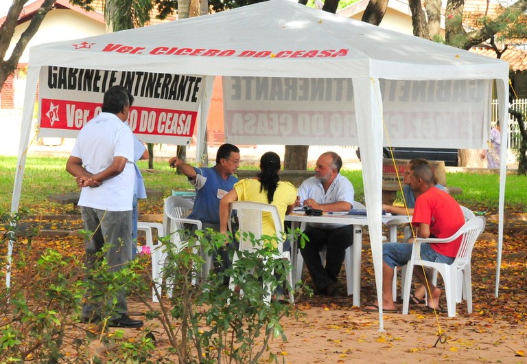 Cícero inaugura Gabinete Itinerante