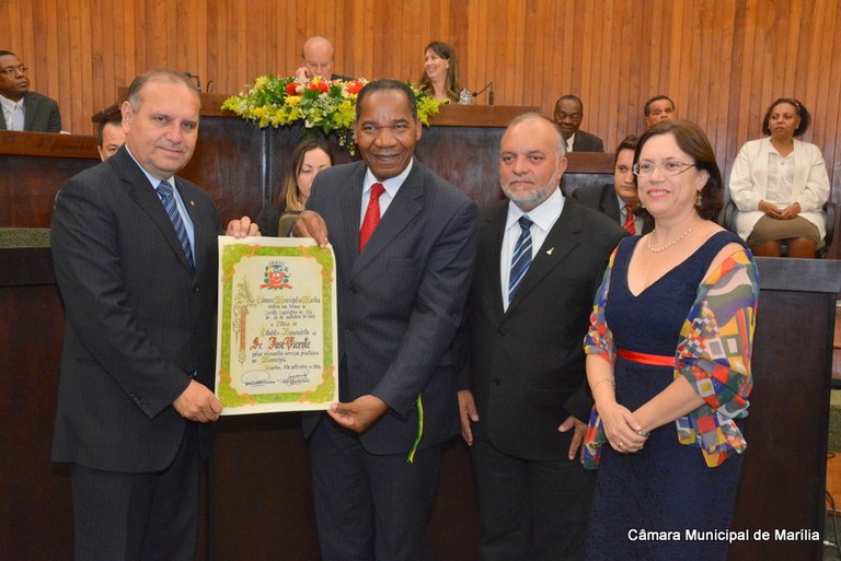 Reitor da Faculdade Zumbi dos Palmares recebe título de Cidadão Benemérito 