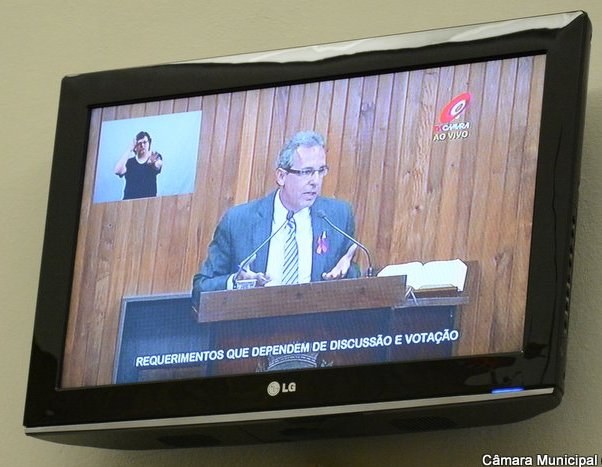 Câmara de Marília inicia interpretação em libras das sessões Legislativas 