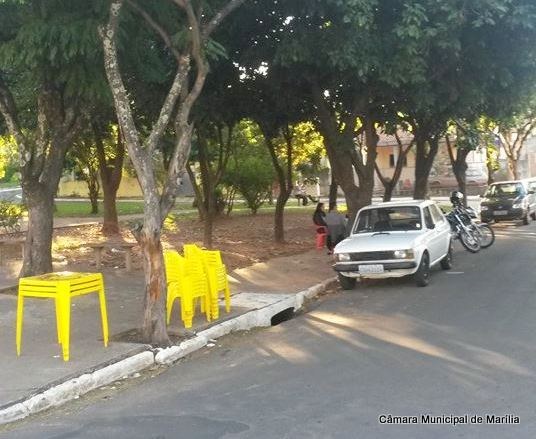 Vereador Samuel busca adequação de ruas do bairro Castelo Branco