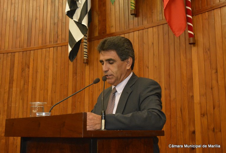 Vereador Capacete batalha para que a rede municipal amplie atividades da equoterapia