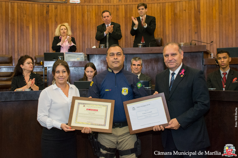Câmara entrega títulos ao mariliense, superintendente da PRF de São Paulo