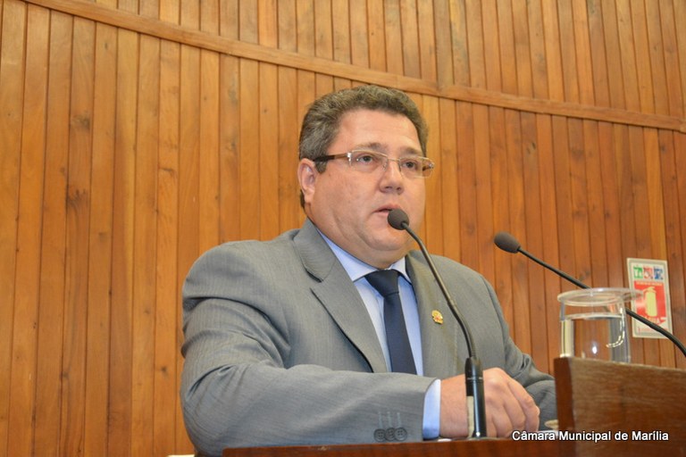 Samuel da Farmácia solicita recuperação  das ruas do Jardim Santa Antonieta II