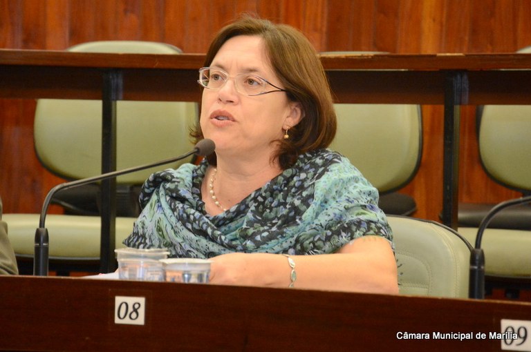 Sônia Tonin solicita aparelho de radioterapia para o Hospital das Clínicas