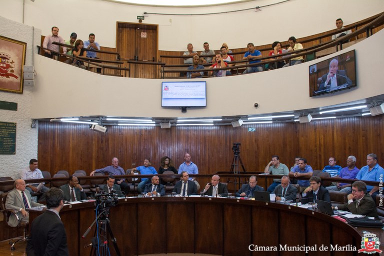 Vereadores autorizam crédito adicional para investimentos na rede municipal de educação