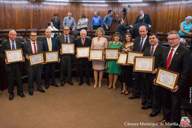 Advogados recebem homenagem em Sessão Solene