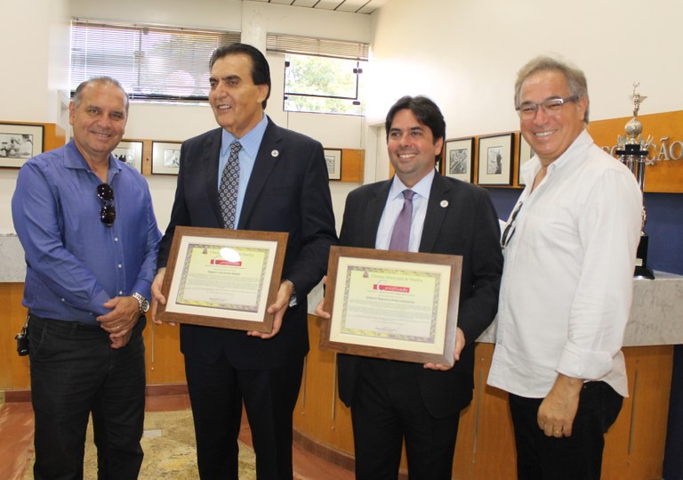 Presidente Damasceno e vereador Maurício Roberto recepcionam Dr. Abdalla, do Ministério da Saúde