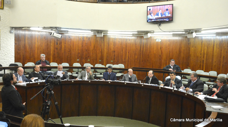 Vereadores se reúnem na segunda-feira para votar 10 Projetos de Lei, incluindo a LDO 2017