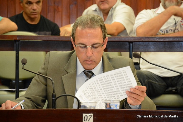 Vereador José Bassiga Goda faz pedido de médicos oftalmológico para mutirão