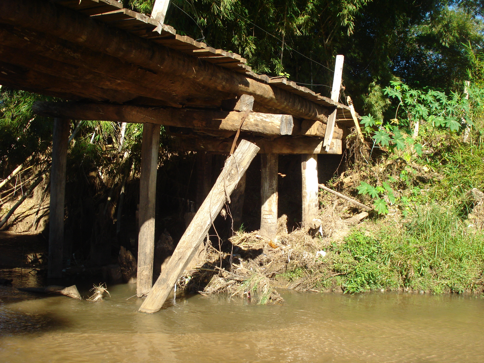 Reparo em ponte é requisitada pelo vereador Cícero do Ceasa