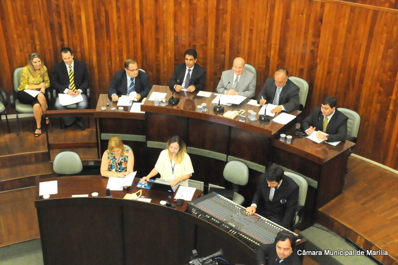 Vereadores aprovam todos os itens da pauta da Sessão Extraordinária