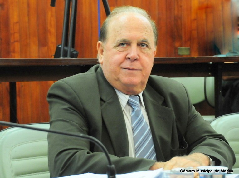 Herval faz moção de apoio a projeto que controla peso de mochilas escolares