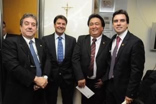 Yoshio Takaoka acompanha posse do Deputado Estadual Vinicius Camarinha