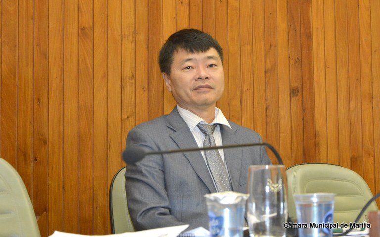 Vereador Silvio Harada propõe criação do Dia Municipal da Língua Portuguesa em Marília