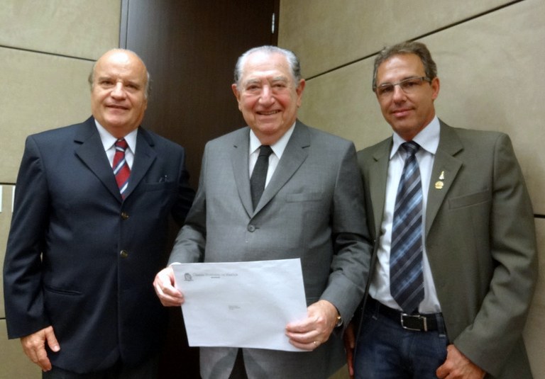 Por iniciativa do presidente Nardi, Câmara concederá título de cidadania a Abram Szajman