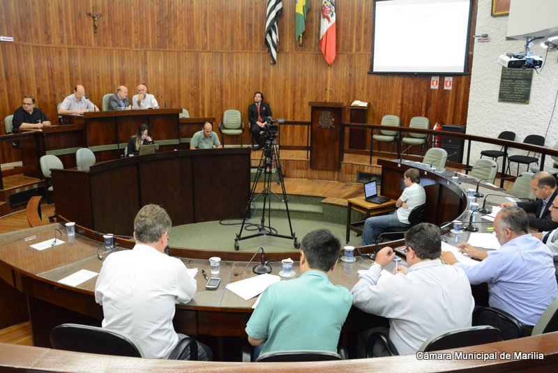 Orçamento Municipal é apresentado em audiência pública na Câmara Municipal