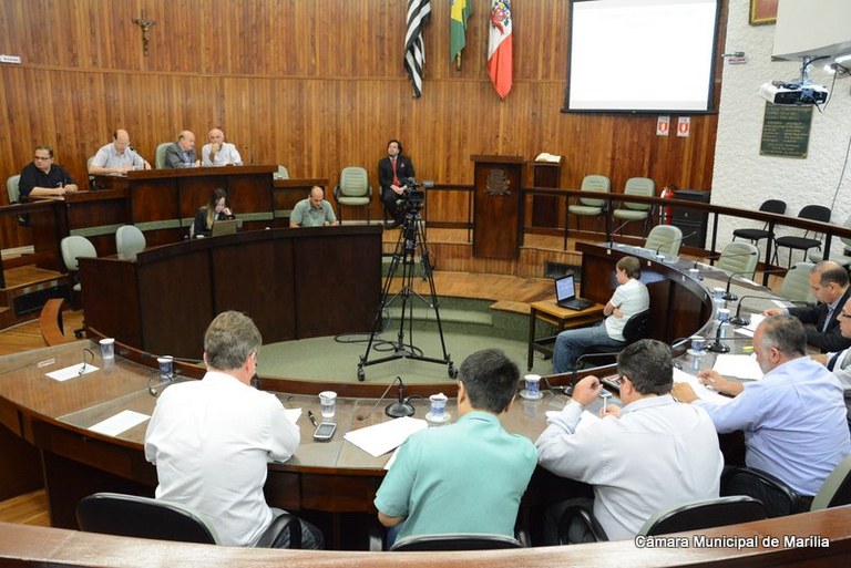Orçamento Municipal é apresentado em audiência pública na Câmara Municipal