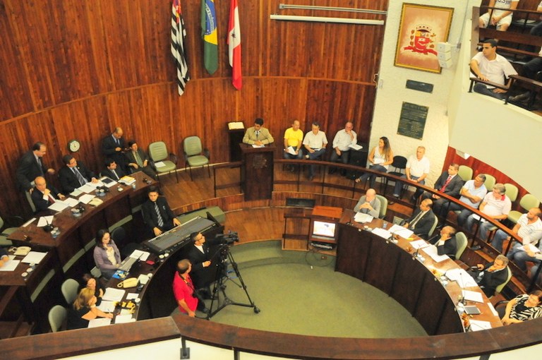 Projeto para idoso é aprovado por unanimidade