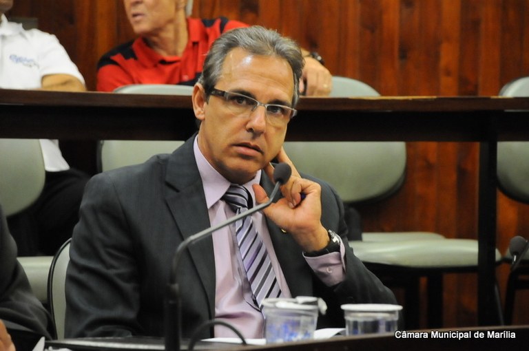 Projeto de Bassiga visa orientar população sobre débitos municipais 