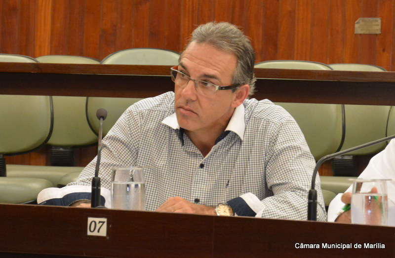 Bassiga solicita ao Executivo projeto de Lei para regulamentar aumento aos servidores