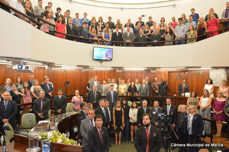 Câmara de Marília destaca o voluntariado dos clubes de Rotary durante homenagem em sessão