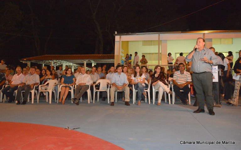 Legislativo ressalta qualidade da educação de Marília em entrega de reforma de Emei