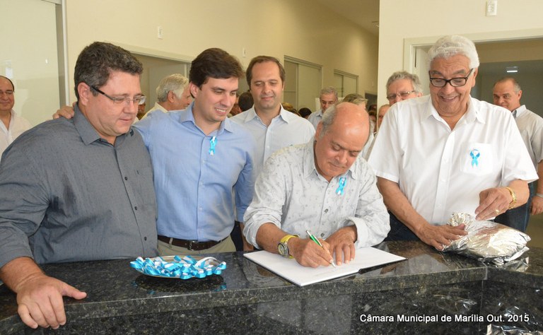 Vereador Samuel da Farmácia destaca trabalho do HEM durante entrega de nova ala do hospital
