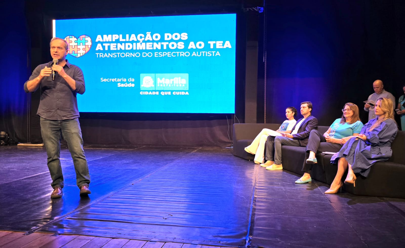 Presidente da Câmara fala durante anúncio da ampliação dos atendimentos voltados às pessoas com TEA