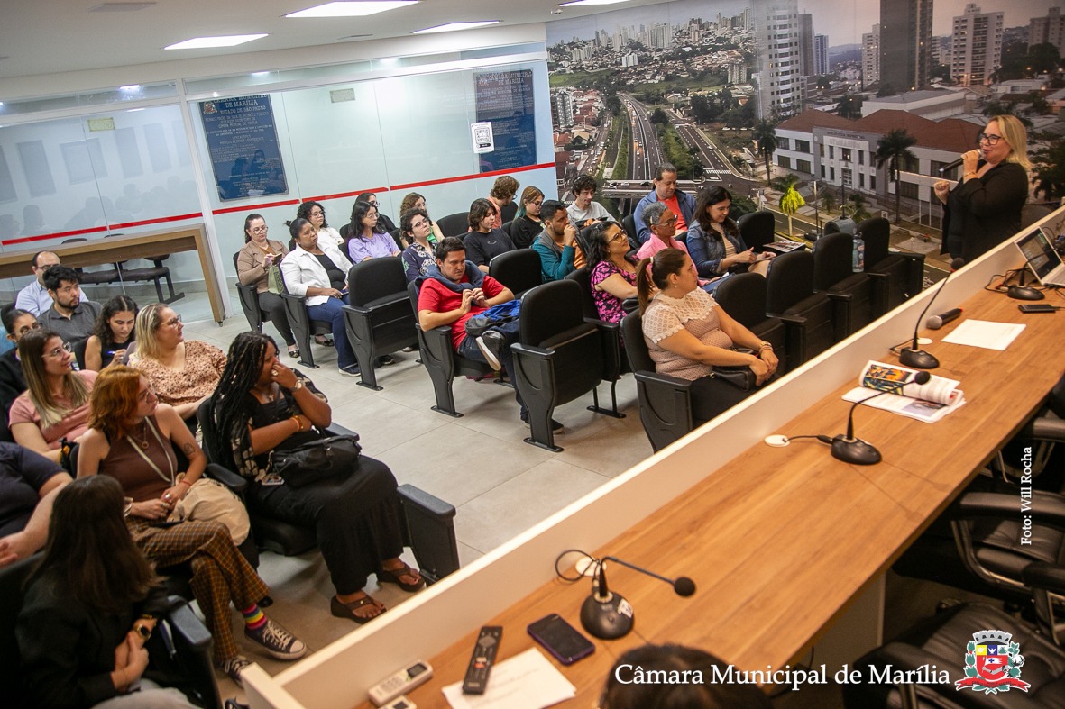 Encontro tem programação voltadas a bibliotecários de Marília e região até esta quinta-feira, dia 8