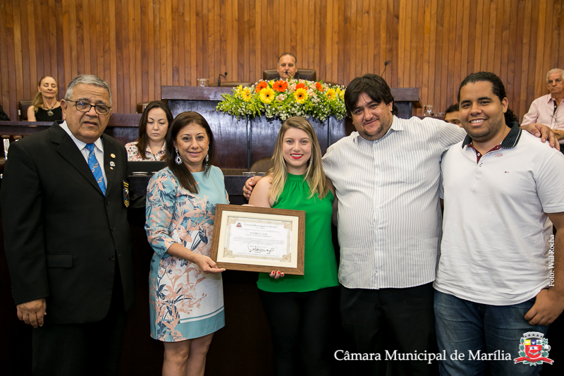 O sócio fundador do Rotaract em Marília, Thiago Henrique de Almeida Bispo, também prestou uma homenagem. Junto com ele, o secretário municipal de Cultura, André Gomes, participou da sessão representando o prefeito Daniel Alonso, o  governado assistente do distrito 4510, Antônio Caram, vereadora professora Daniela e Flávia Serrão.